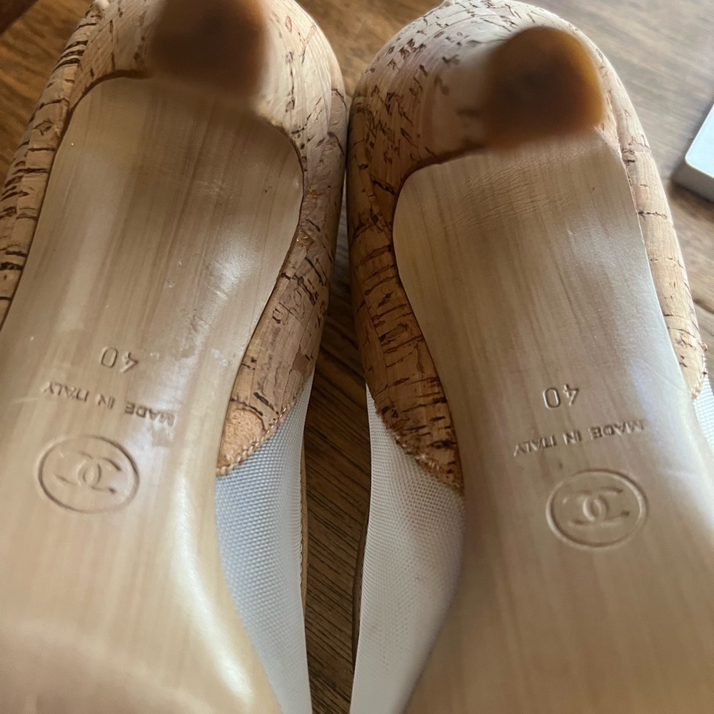 CHANEL 💫 Cork Heels - Picture 5 of 8